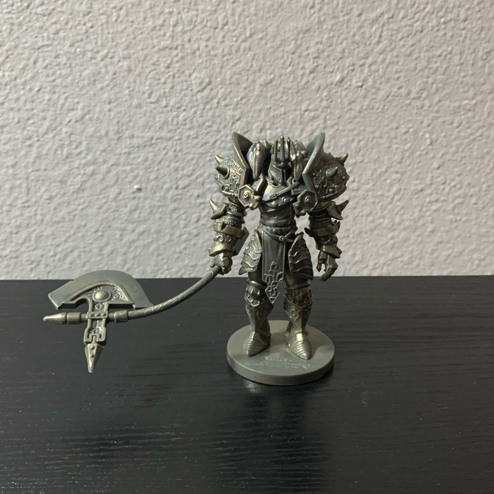 Breakaway Game Figurine Black Knight Melee Tank Figure Series 1